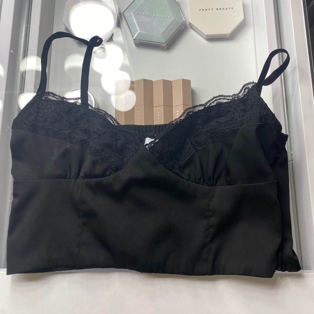 Princess Polly Old School Love Crop Top in Black